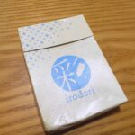 3色あぶらとり紙　彩 ダイソー 夏場の肌のベタベタ感をさらさらにするため